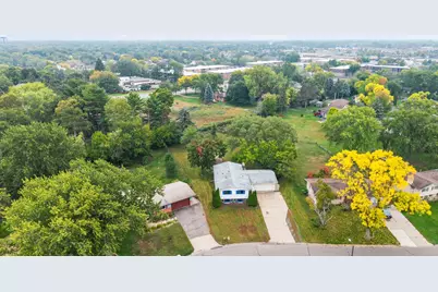 8016 Brunswick Avenue N, Brooklyn Park, MN 55443 - Photo 34