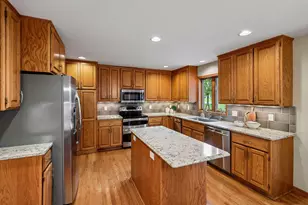 15370 80th Pl N, Maple Grove, MN 55311 - Photo 8