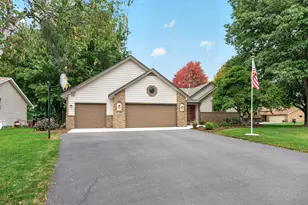 7935 174th St W, Lakeville, MN 55044 - Photo 2