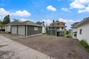 1415 E 4th St, Duluth, MN 55805 - Photo 4