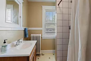 1415 E 4th St, Duluth, MN 55805 - Photo 18