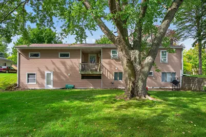406 N Division Street, Roberts, WI 54023 - Photo 20