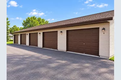 11 Park Street N, Fairfax, MN 55332 - Photo 12
