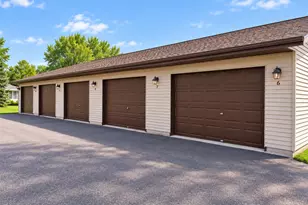 11 Park St N, Fairfax, MN 55332 - Photo 12