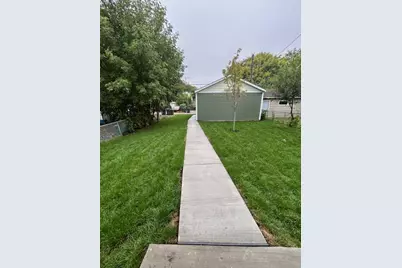 3943 N 6th Street, Minneapolis, MN 55412 - Photo 2