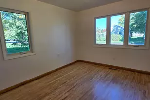 601 10th St, International Falls, MN 56649 - Photo 6
