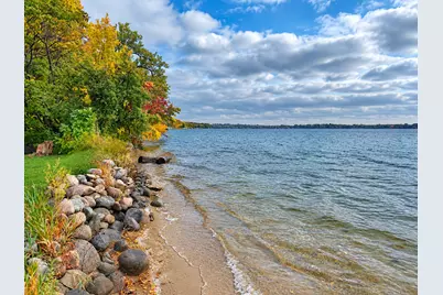 37742 N Eagle Lake Road, Battle Lake, MN 56515 - Photo 4