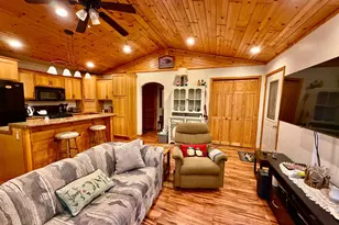37742 N Eagle Lake Rd, Battle Lake, MN 56515 - Photo 10