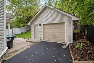 220 Baker St E, Saint Paul, MN 55107 - Photo 24