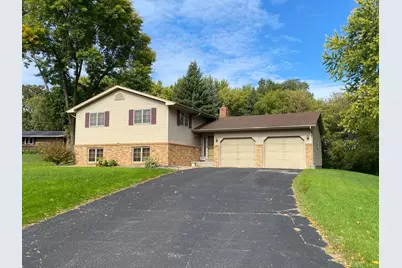 1760 48th Avenue NE, Willmar, MN 56201 - Photo 2