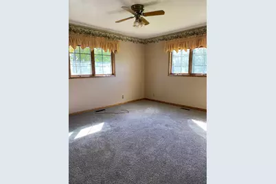 1760 48th Avenue NE, Willmar, MN 56201 - Photo 10