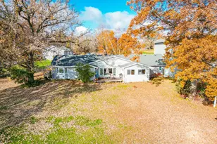 9225 Lake Blvd, Chisago City, MN 55013 - Photo 2