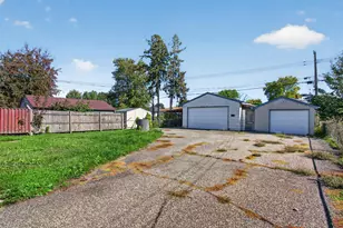 1158 Arundel St, Saint Paul, MN 55117 - Photo 10