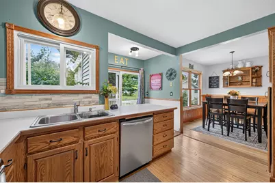 371 S Washington Avenue, New Richmond, WI 54017 - Photo 10