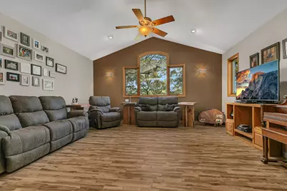 25671 County Road 138, Rockville, MN 56301 - Photo 10