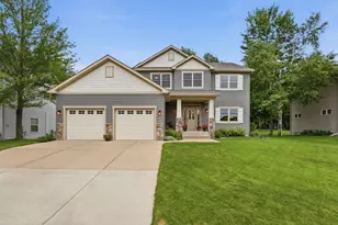 3612 Southridge Ct, Saint Cloud, MN 56301 - Photo 1
