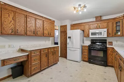 13000 Penn Avenue S, Burnsville, MN 55337 - Photo 12