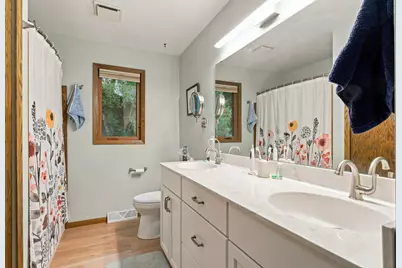 1825 Truman Court, Northfield, MN 55057 - Photo 20