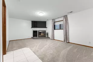 109 South Dr, Circle Pines, MN 55014 - Photo 28