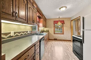 326 5th Ave NE, Cambridge, MN 55008 - Photo 10
