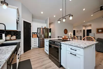 357 Valley Oaks Drive, Winona, MN 55987 - Photo 10
