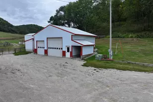 9516 County 4, Houston, MN 55943 - Photo 10