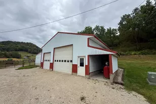 9516 County 4, Houston, MN 55943 - Photo 30