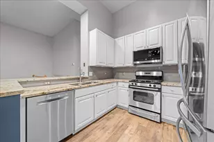 2226 St Johns Cir, Woodbury, MN 55129 - Photo 6
