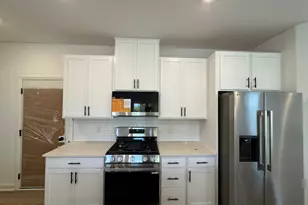 11137 203rd St W, Lakeville, MN 55044 - Photo 2