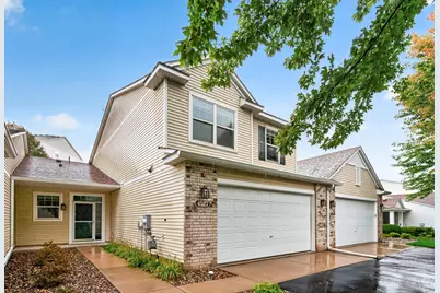 4527 Bloomberg Lane, Inver Grove Heights, MN 55076 - Photo 1