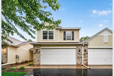 4527 Bloomberg Lane, Inver Grove Heights, MN 55076 - Photo 2