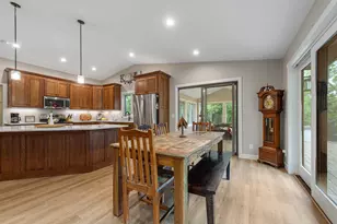 19817 Dogwood Rd, Lake Crystal, MN 56055 - Photo 10