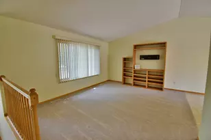 1043 Lawrence Cir, Sartell, MN 56377 - Photo 4