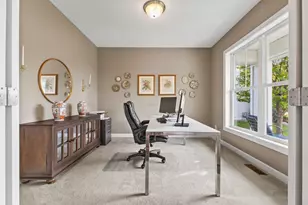 4325 Parkview Cir, Anoka, MN 55303 - Photo 10