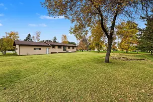 33210 593rd Ave, Warroad, MN 56763 - Photo 2
