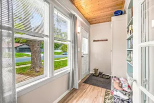 637 3rd Ave SW, Cambridge, MN 55008 - Photo 6
