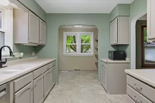 837 Hopwood Ave, Menomonie, WI 54751 - Photo 8