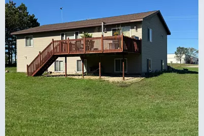 527 Madison Avenue SE, Wadena, MN 56482 - Photo 4
