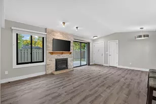 2261 Wildwood Cir, Minnetonka, MN 55305 - Photo 6