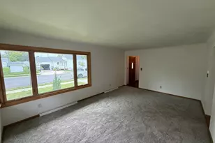 248 23rd Ave N, Saint Cloud, MN 56303 - Photo 4