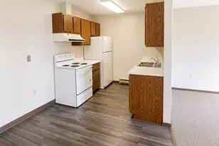 551 Lakeview Rd, Heron Lake, MN 56137 - Photo 2