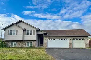 5 Elm St, Lino Lakes, MN 55014 - Photo 2