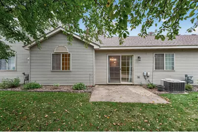 670 Monn Avenue, Vadnais Heights, MN 55127 - Photo 22