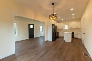 1145 Roosevelt Ave, Detroit Lakes, MN 56501 - Photo 12