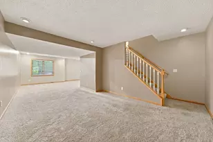 17716 Hyde Park Ave, Lakeville, MN 55044 - Photo 54