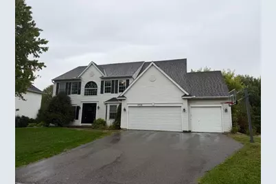 17716 Hyde Park Avenue, Lakeville, MN 55044 - Photo 2