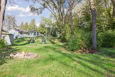 750 Viking Drive E, Maplewood, MN 55117 - Photo 44