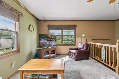 750 Viking Drive E, Maplewood, MN 55117 - Photo 4