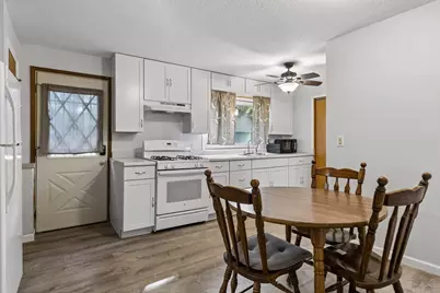750 Viking Drive E, Maplewood, MN 55117 - Photo 28