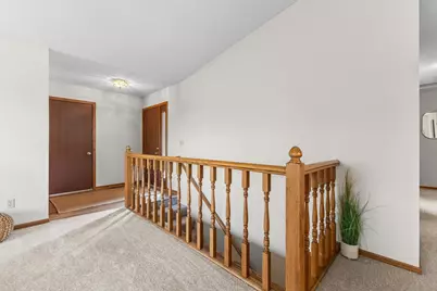 7291 Conestoga Court, Chanhassen, MN 55317 - Photo 4